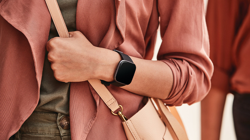 Fitbit Versa 2 vs Fitbit Versa 3: Diferencias clave - Tech Advisor