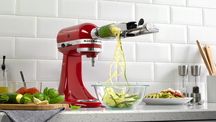 This is how you expand your KitchenAid stand mixer - Coolblue