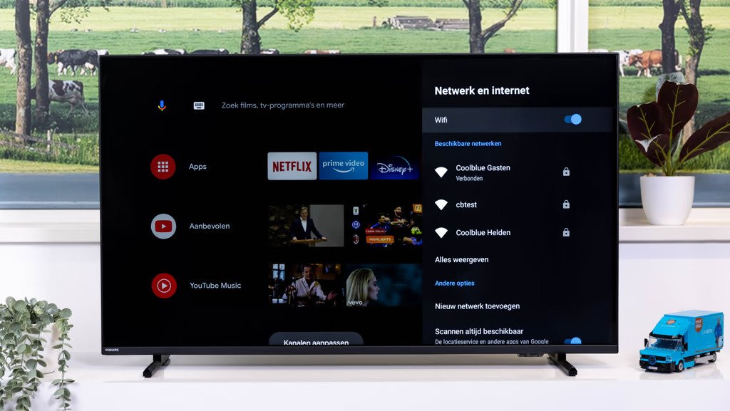 How to Connect a Smart TV to the Internet: Wireless & Wired