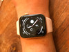 Apple Watch Series 5 40mm Space Gray Aluminium Zwarte Sportband (Afbeelding 34 van 35)