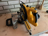 DeWalt DWS727-QS + Onderstel (Afbeelding 5 van 10)