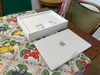 Apple MacBook Pro 14" (2023) M2 Max (12 Core CPU / 30 Core GPU) 32GB/1TB Silber QWERTZ (Bild 1 von 5)