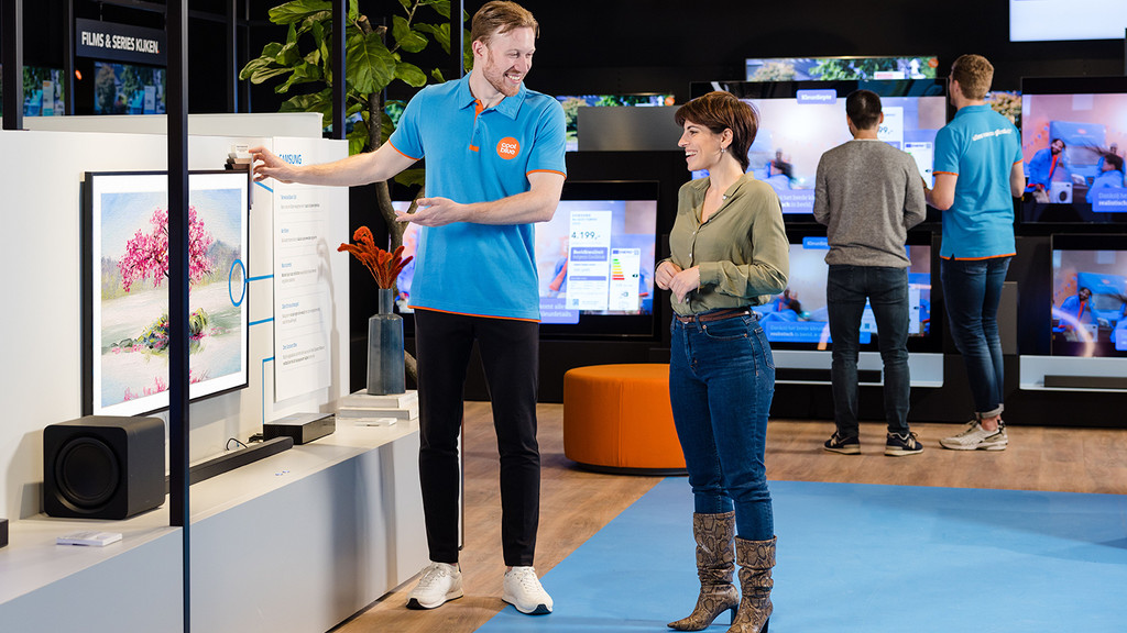 Buy Samsung TV? Coolblue Before 2359, delivered tomorrow