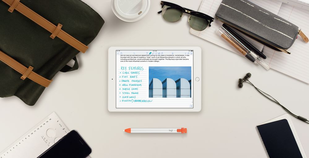 Logitech Crayon Digital Pencil voor Apple iPad product in gebruik