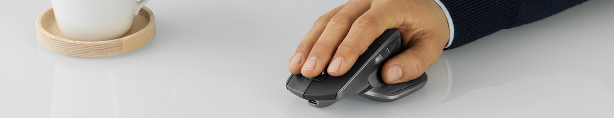 Hoe sluit je een draadloze muis aan?