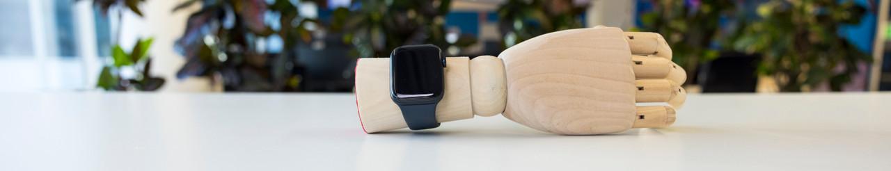 Expert review: the Apple Watch SE (2022)