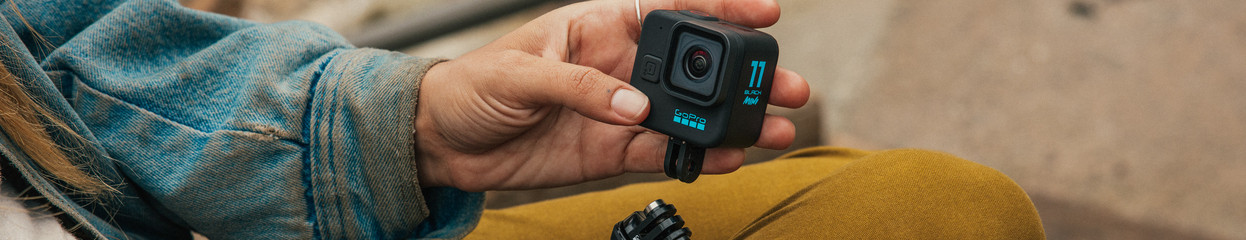 Welke GoPro accessoires heb ik nodig op zomervakantie?