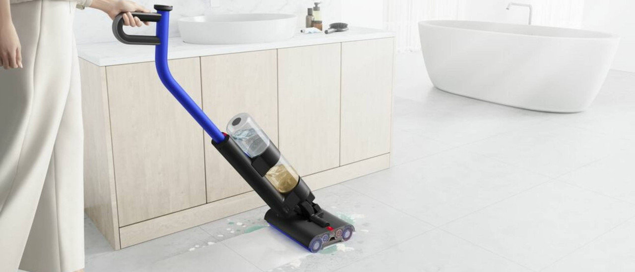 Separate dirty and clean water tanks