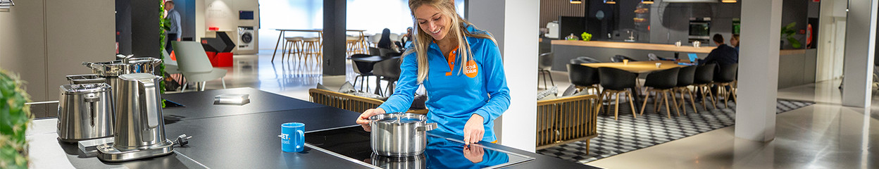 Expert review of the AEG IKE95454XB