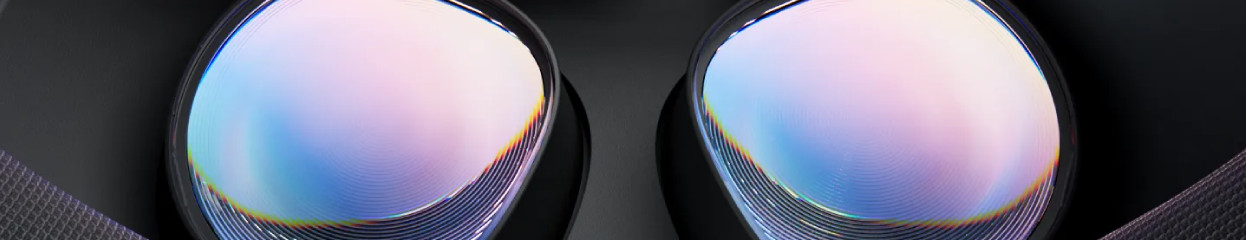 How do you adjust the lenses of your Meta Quest VR headset?