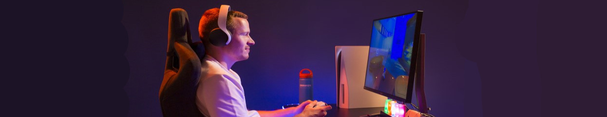 How do you choose a monitor for console gaming