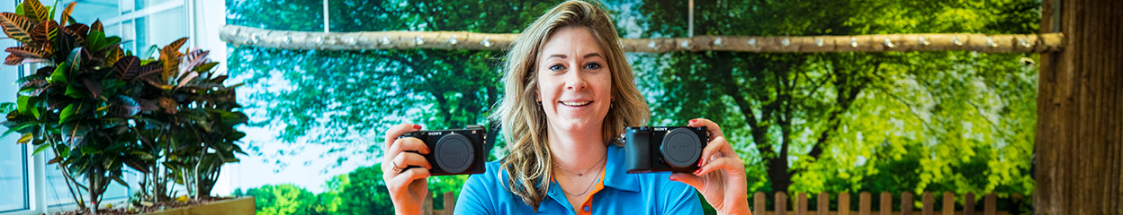 Vergelijk de Sony Alpha A6100 met de Sony Alpha A6600