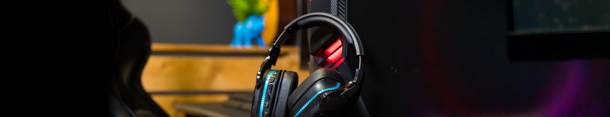 What's the difference between stereo and surround sound gaming headsets?