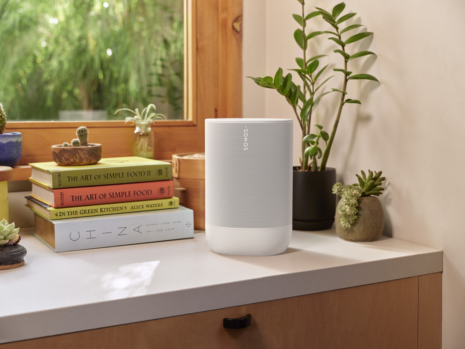 Sonos Move 2 White product in use