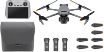 DJI Mavic 3 Pro Fly More Combo + Smart Controller