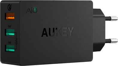 Aukey Charger with Micro Usb Cable 3 Usb Ports 18W Quick Charge is no longer available