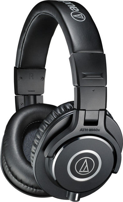 Audio-Technica ATH-M40X is no longer available