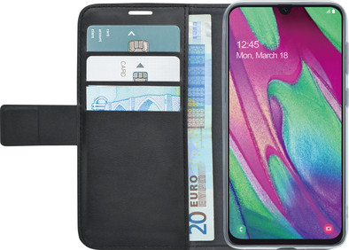 Azuri Wallet Magneet Samsung Galaxy A40 Book Case Zwart is nooit meer leverbaar