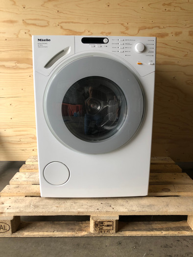 Miele W1614 Refurbished is nooit meer leverbaar