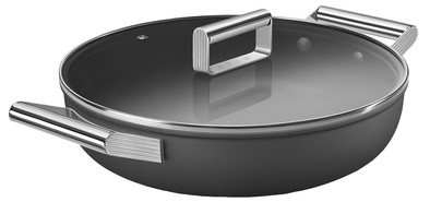 SMEG Hapjespan met deksel 28 cm Zwart is nooit meer leverbaar