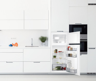 AEG SDB412E1AS is no longer available