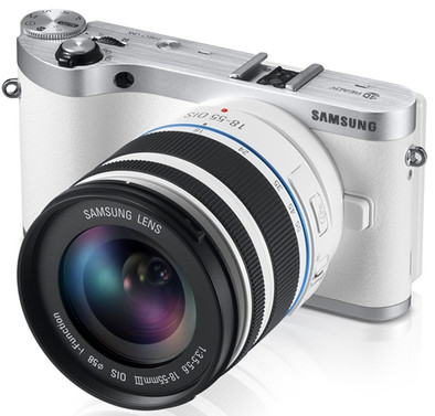 Samsung NX300 + 18-55mm wit is nooit meer leverbaar