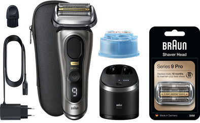 Braun Series 9 Pro+ 9560cc Black + Braun 94M Shaver Head is no longer available
