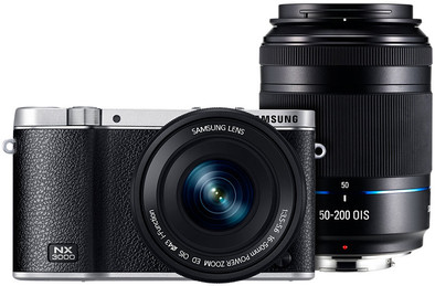 Samsung NX3000 + 16-50mm + 50-200mm zwart is nooit meer leverbaar