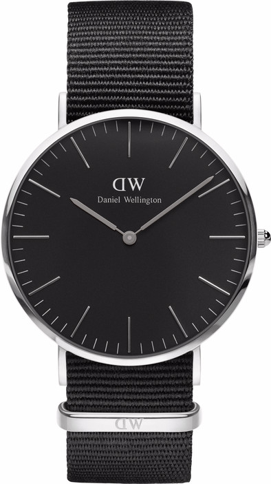 Daniel Wellington Cornwall Classic DW00100149 is no longer available
