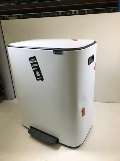 Brabantia Bo Pedal Bin 2x 30L White is no longer available