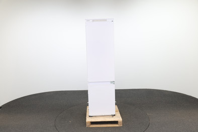 Samsung BRB30705EWW is no longer available