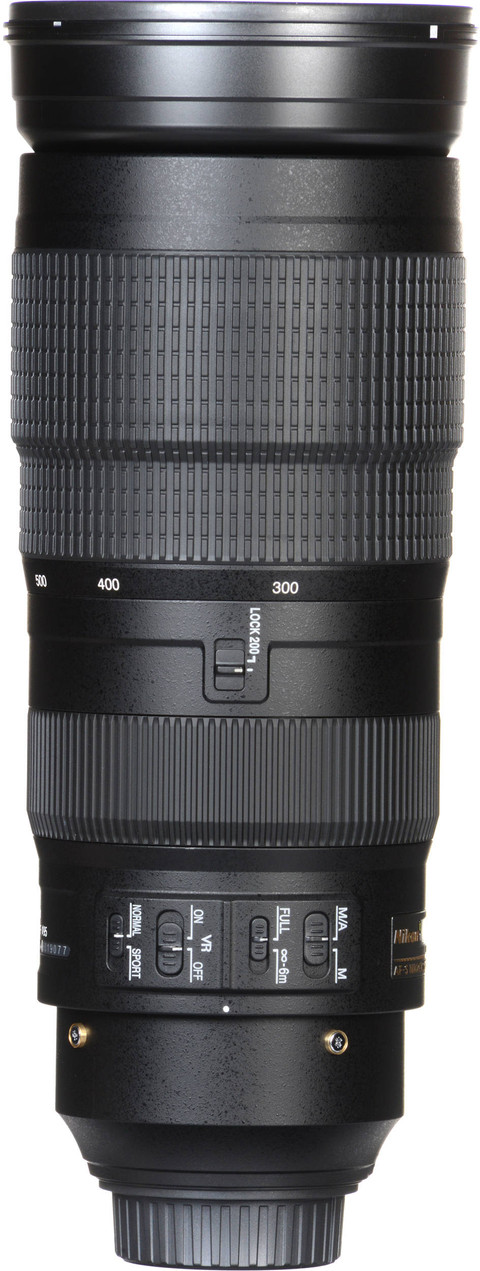 Nikon AF-S Nikkor 200-500 mm f/5.6E ED VR null