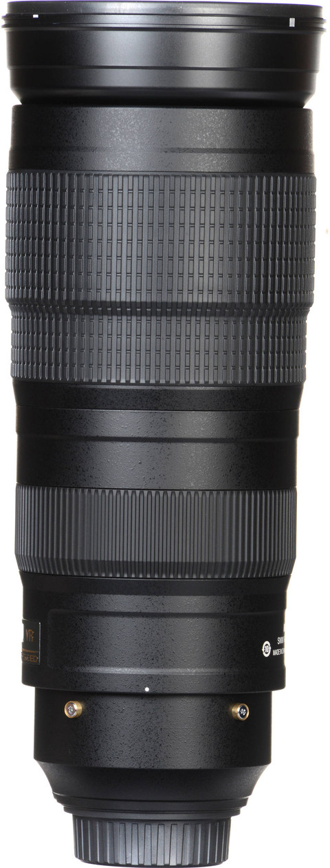 Nikon AF-S Nikkor 200-500 mm f/5.6E ED VR null