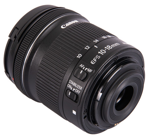 Canon EF-S 10-18 mm f/4.5-5.6 IS STM null