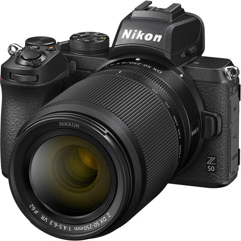 Nikon Z50 + 16-50mm f/3.5-6.3 VR + 50-250mm f/4.5-6.3 VR null