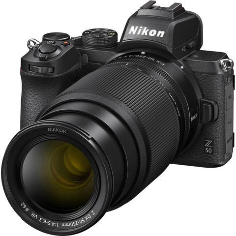 Nikon Z50 + 16-50mm f/3.5-6.3 VR + 50-250mm f/4.5-6.3 VR null