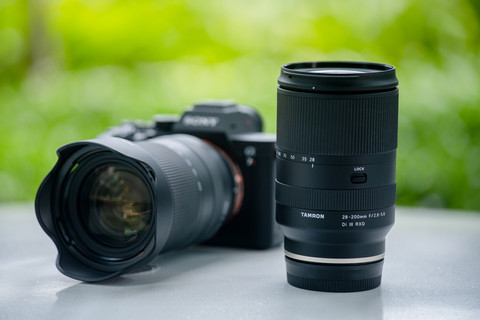 Tamron 28-200 mm F/2.8-5.6 Di III RXD Sony FE produit à l'usage