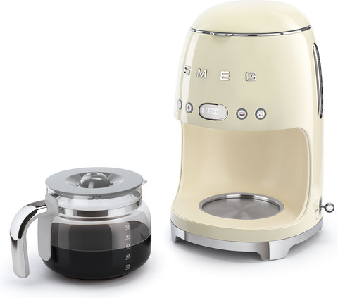 SMEG DCF02CREU Crème product in gebruik