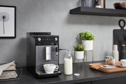 Melitta Avanza F270-100 Mystic Titan product in use