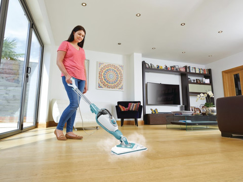 BLACK+DECKER 13-in-1 Steam-mop with SteaMitt product in use