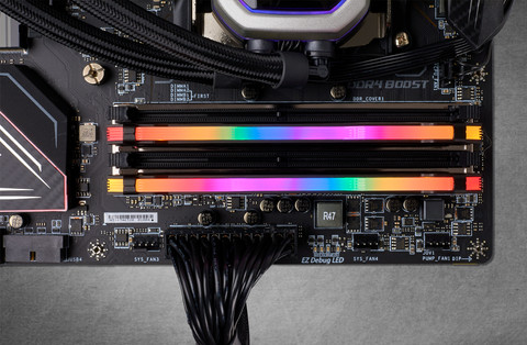 Corsair VENGEANCE RGB PRO 32GB (2x16GB) DDR4 3200MHz CL16 null