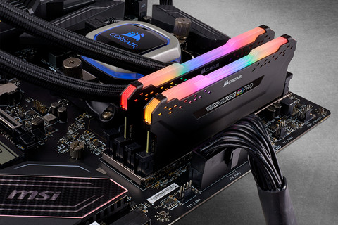 Corsair VENGEANCE RGB PRO 32GB (2x16GB) DDR4 3200MHz CL16 null