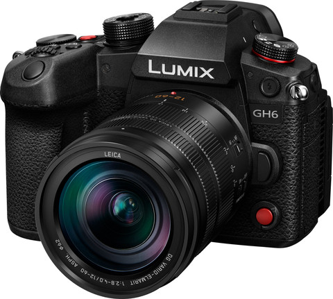 Panasonic Lumix DC-GH6 + 12-60 mm f/2.8-4.0 null