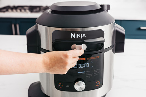 Ninja Foodi 14-in-1 Multicooker OL750EU detail