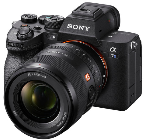 Sony FE 35mm f/1.4 GM product in gebruik