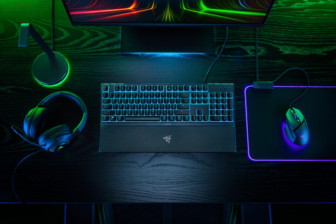 Razer Ornata V3 X Gaming Toetsenbord Qwerty product in gebruik