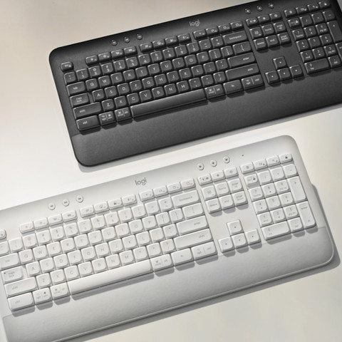 Logitech Signature K650 Comfort Draadloos Toetsenbord Grijs Qwerty product in gebruik