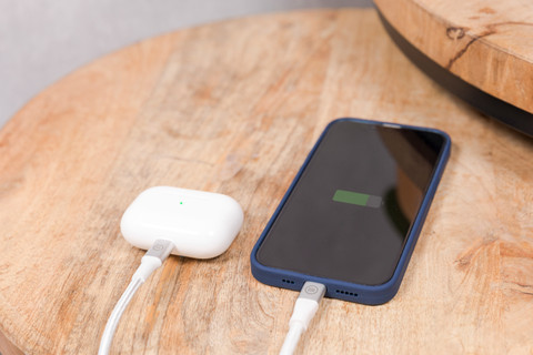 BlueBuilt USB-C vers Lightning Câble 1,5 m Nylon Blanc produit à l'usage