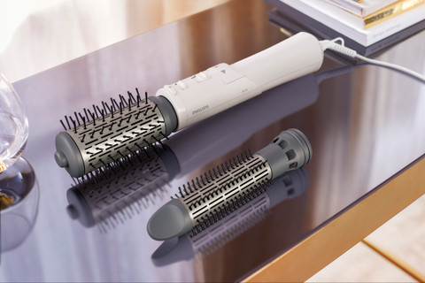 Philips Airstyler BHA710/00 product in gebruik