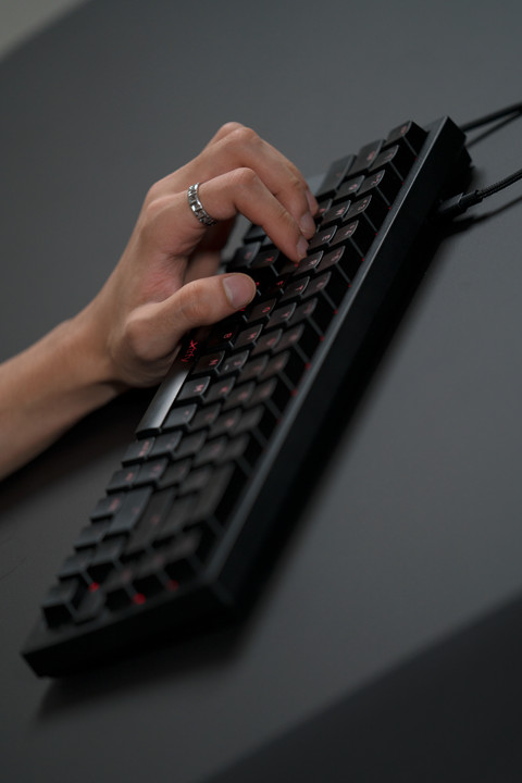 Xtrfy K5 Compact Gaming-Tastatur Qwertz Schwarz produkt in gebrauch